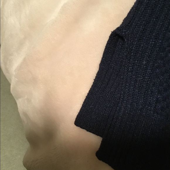 Abercrombie Kids Sweater 13/14 Blue/Silver Moose. 🌟🌟🌟HOST PICK 🌟🌟🌟 - Picture 5 of 5